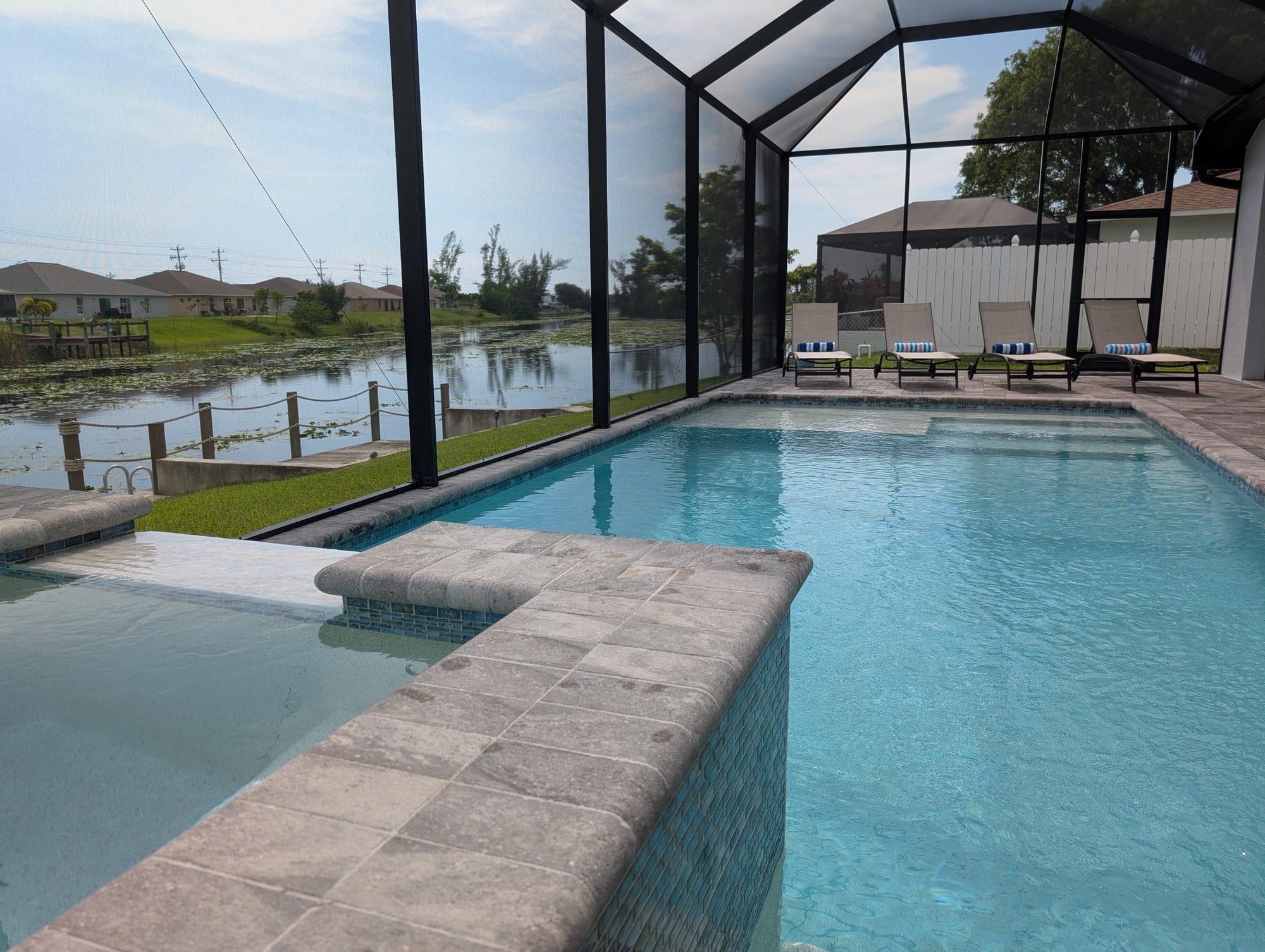 Pool & Spa
