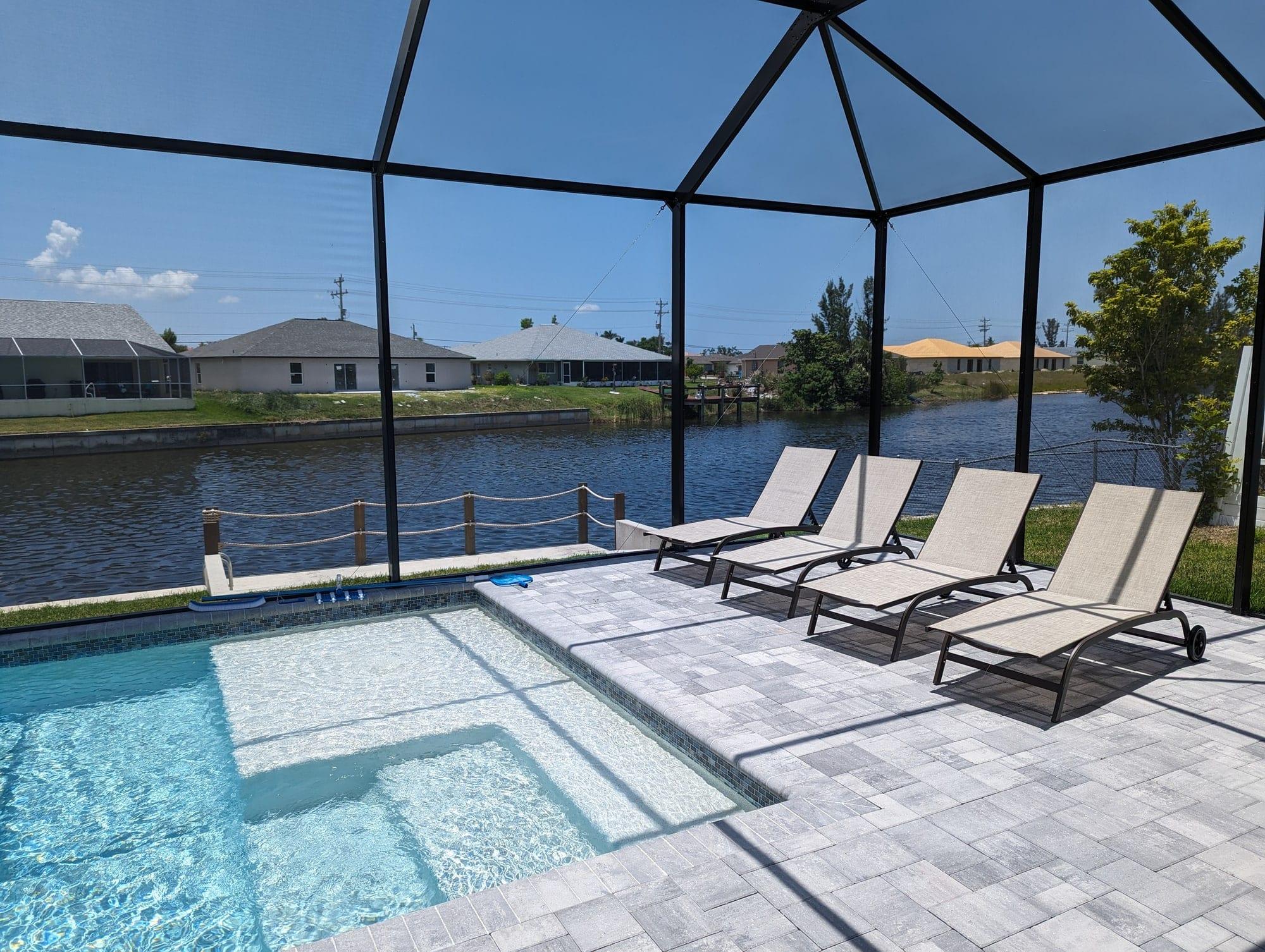 Pool & Spa